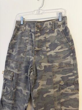Sincerely Jules Gray Green Camo Cargo Pants